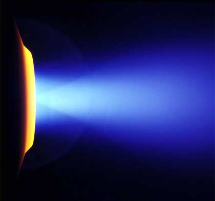 Lichtbogentriebwerk: 30.000 Grad heier Treibstoff